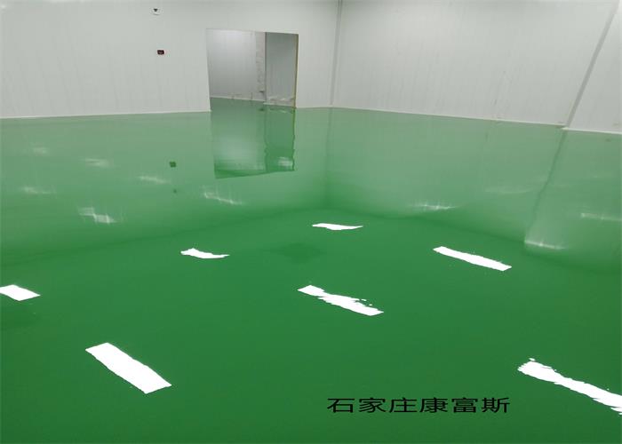 新疆某企業環氧地坪施工中！